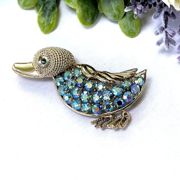 Vintage CORO Rhinestone Duck Brooch Gold Tone Mid-Century - Picture 1 of 5